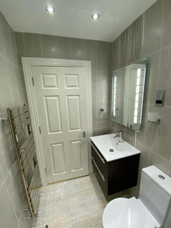 Luxury Apartment Apt4 Wolverhampton Exterior foto